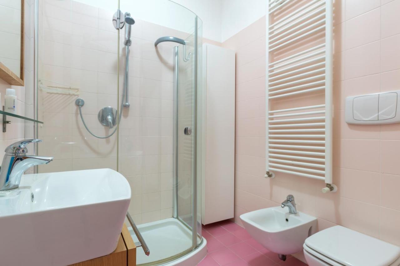 Savona District Terrace Flat Appartamento Milano